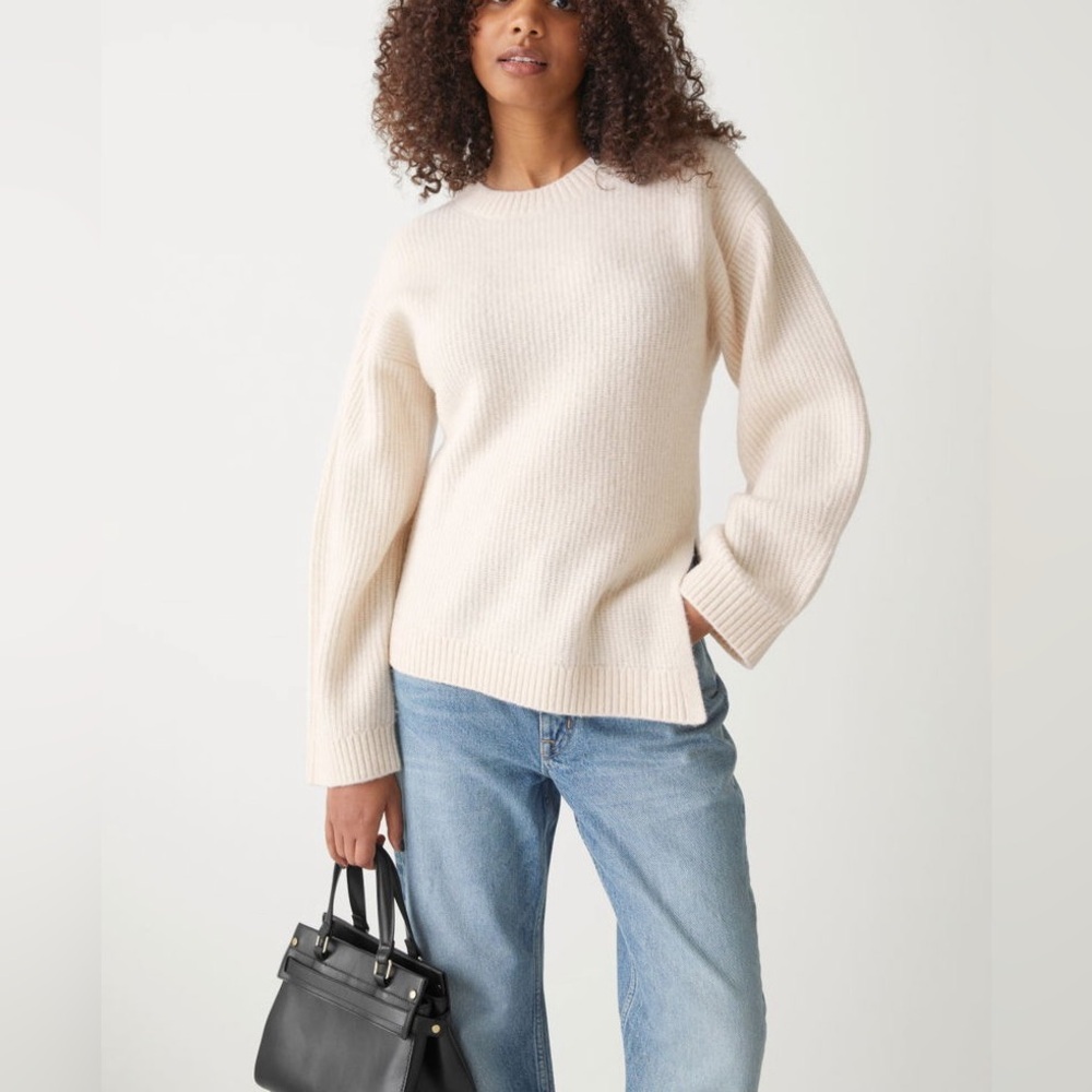 & Other Stories Asymmetric Rib Knit Wool Yak Sweater Cream Scandi Quiet Luxury L